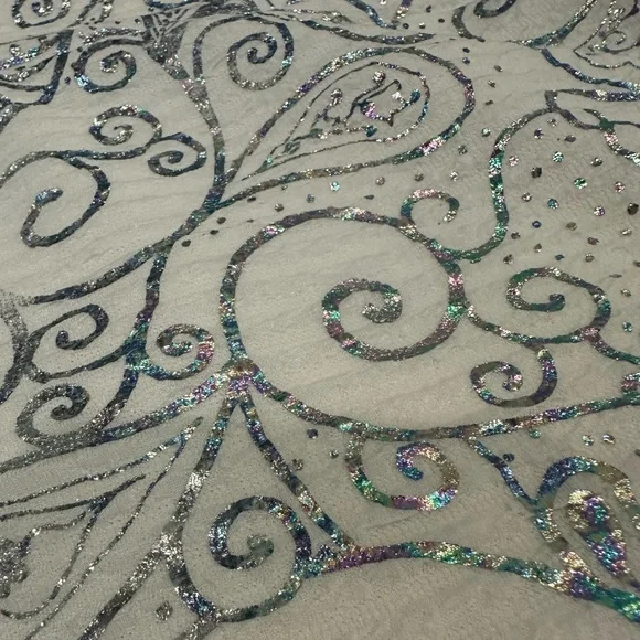 LuLaRoe White and Iridescent Paisley Print Cassie Pencil Skirt - Size Large - Picture 3 of 3